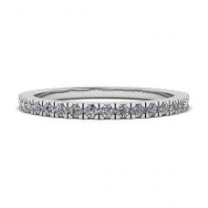 Klassischer, zierlicher Diamant-Eternity-Ring