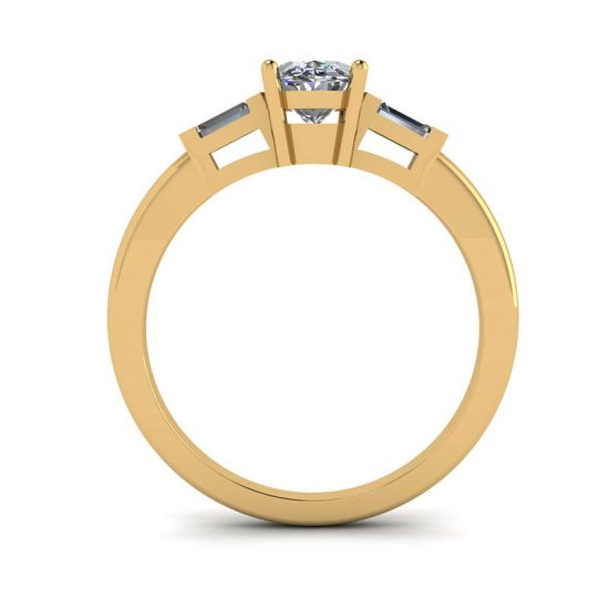 Ovaler Ring aus Gelbgold mit seitlichem Baguettediamant,  Bild vergrößern 2