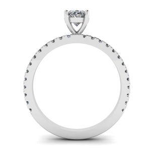 Ovaler Diamantring mit seitlichem Pavé - Foto 1