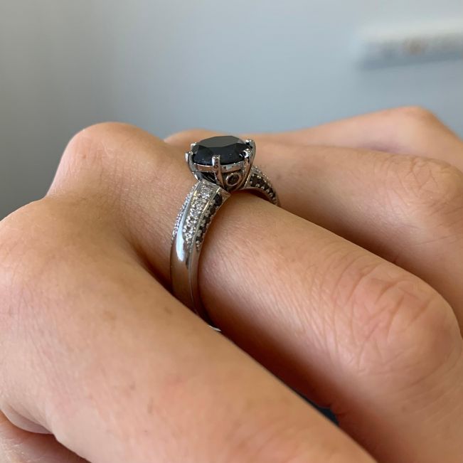 Schwarzer Diamant mit 6 Zinken und zweifarbigem Pavé-Ring aus Roségold - Foto 4